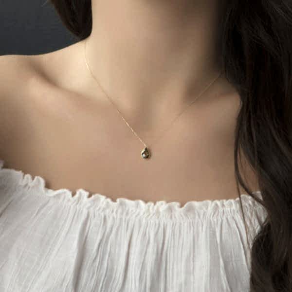 Haki Yeşil Damla Taş Kolye