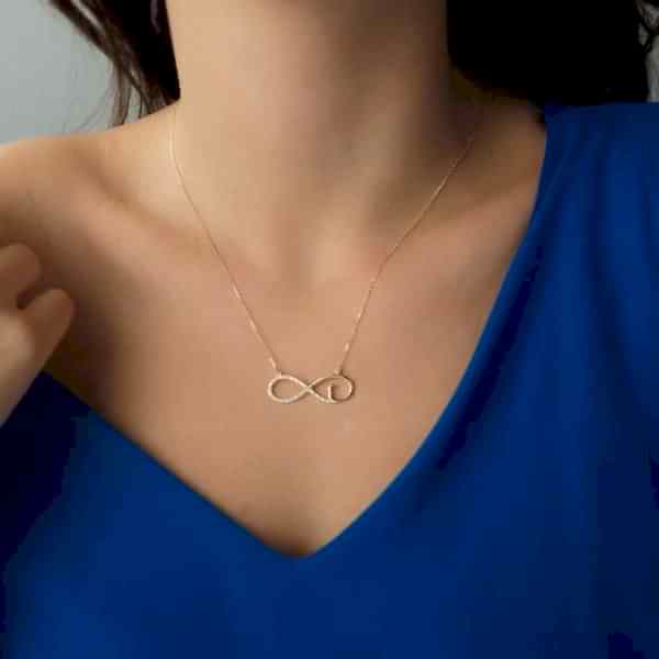 Sonsuzluk Kalpli Kolye (Yarı Taşlı)